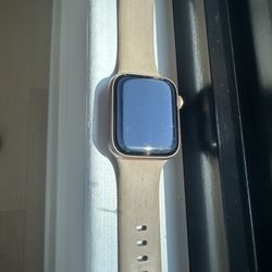 Apple Watch 40mm SE GPS + Cellular Rose gold 
