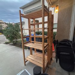 Wooden shelving units (x2)