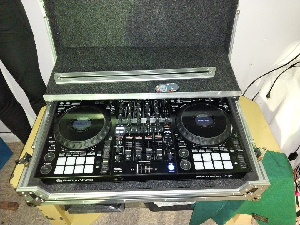 Pioneer Rekordbox 1000 Controller