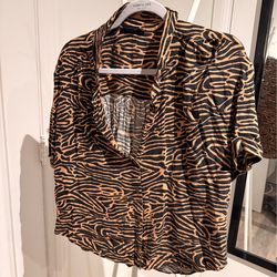 ANE + DELAN Zebra Print Short Sleeve Button Up Shirt L
