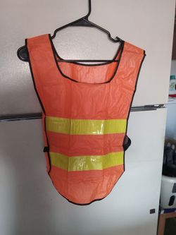 New safety vest sz med
