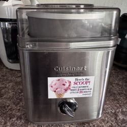 Ice Cream Maker 