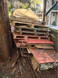 8 pallets