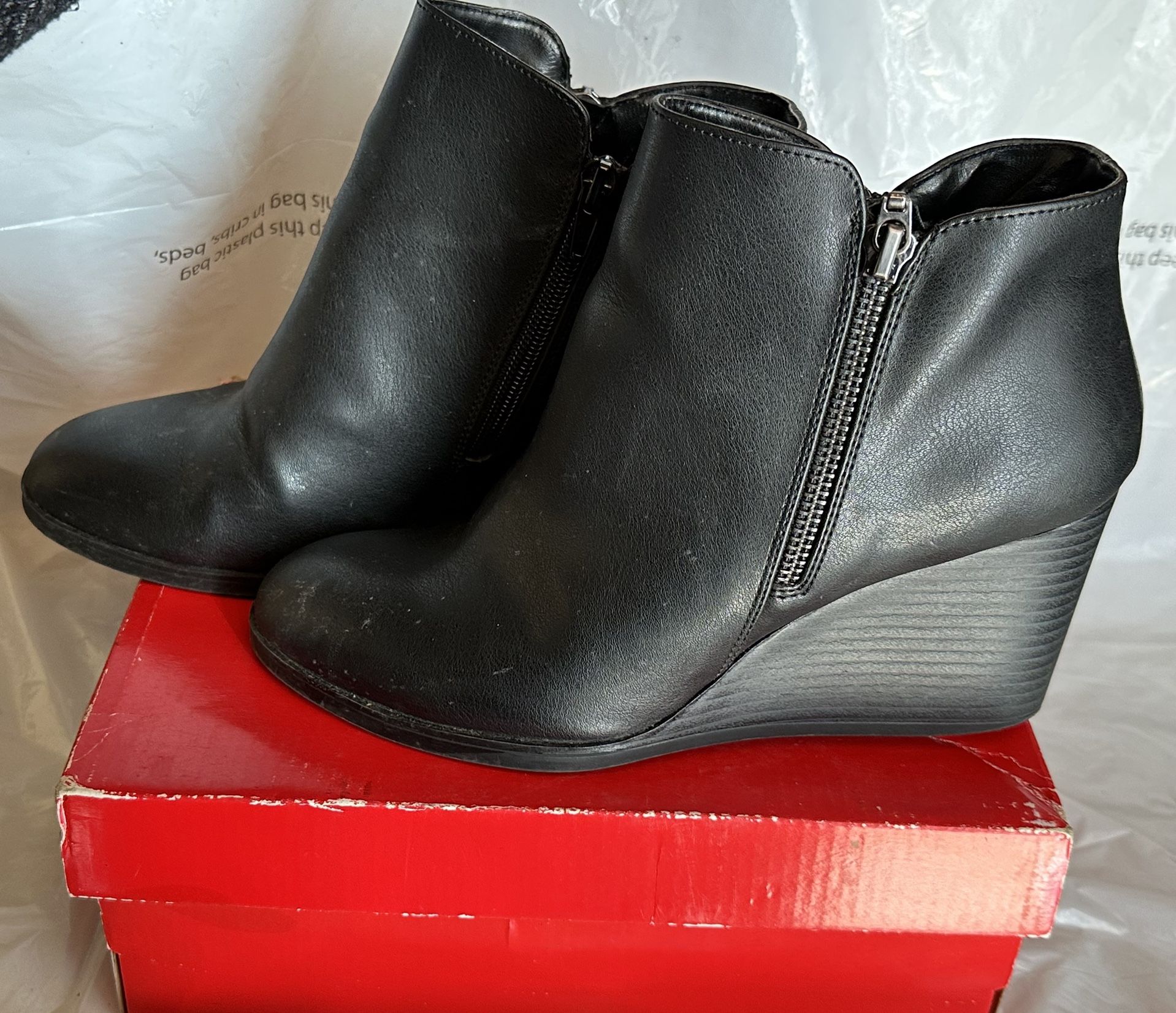 Women’s Boots