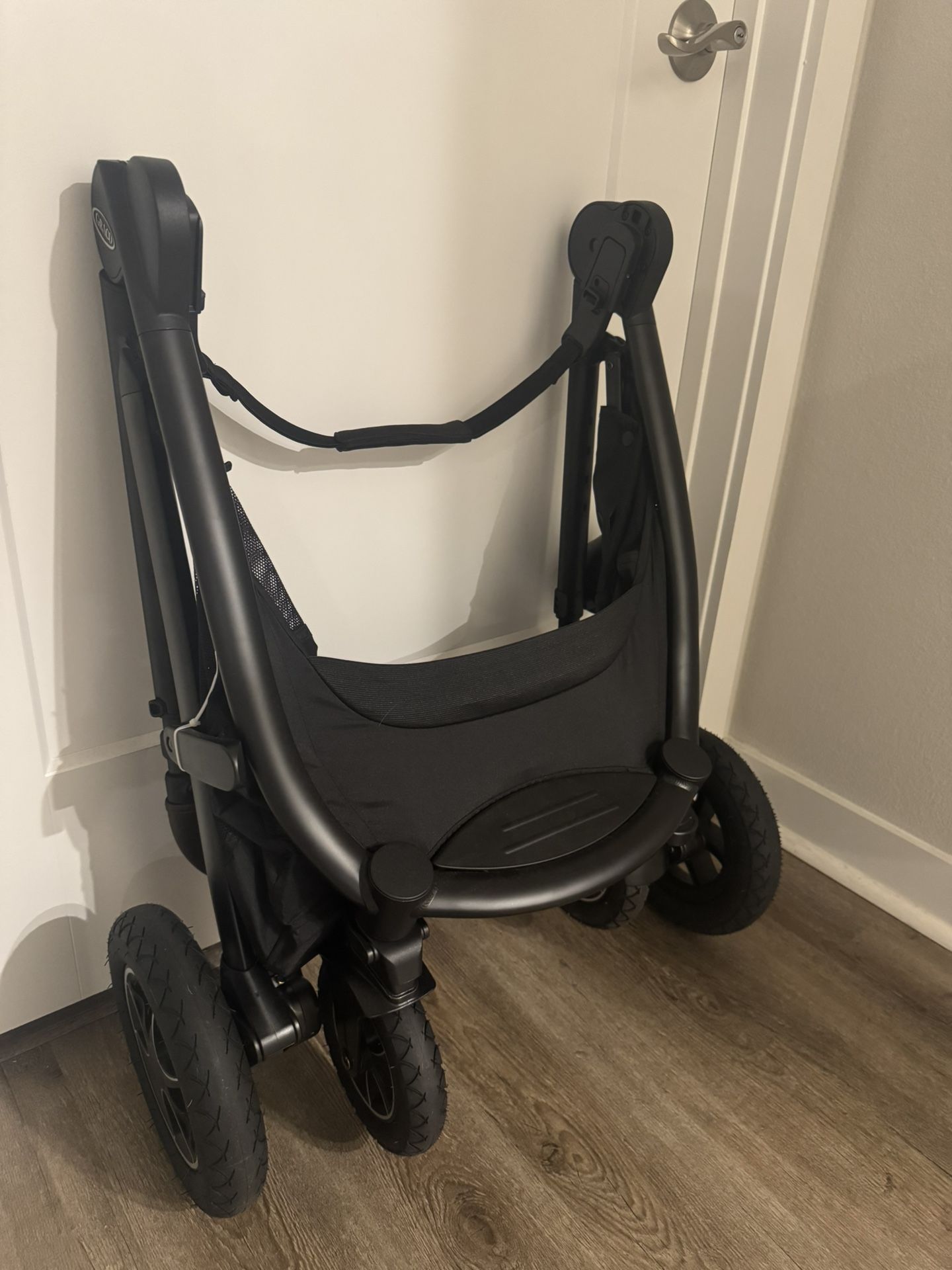 Graco Premier Merge Travel System with Angrier SnugFit LX Infant Car Seat