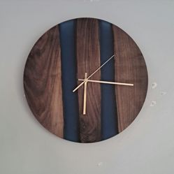Walnut Wood Clock