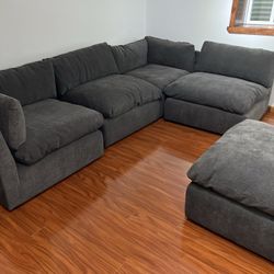 Lola 4 Piece Sectional w Ottoman