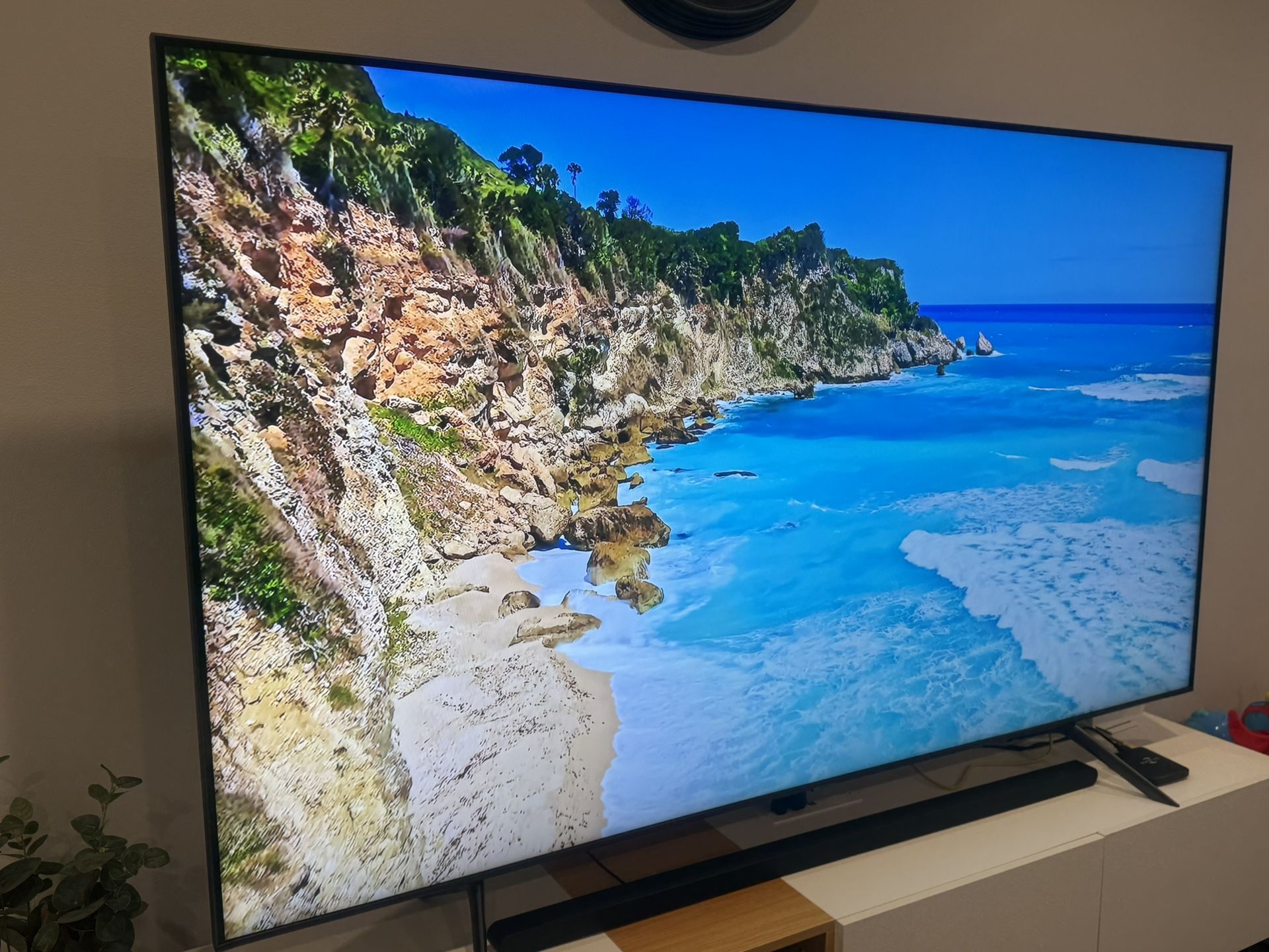 TV Samsung 85” Ultra HD 
