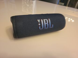 JBL Flip 6 Speakers