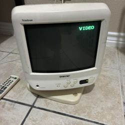 Sony Mini Trini 9 Inch CRT KV-9PT50 (with swivel and remote)