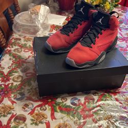 Air Jordan Lift Off Red Size 12