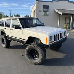 1999 Jeep Cherokee sport 4x4