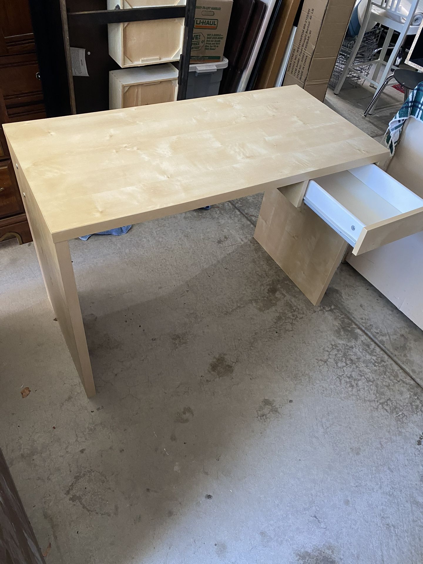 Nice Creamy Desk With One drawer In Great Condition
