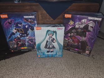Title: QUICK SALE: Blokees Figure Bundle - Transformers & Hatsune Miku (Brand New/Sealed)