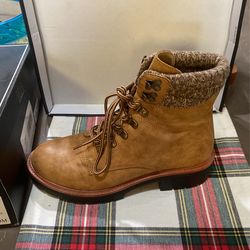MIA tan Boots Size 9