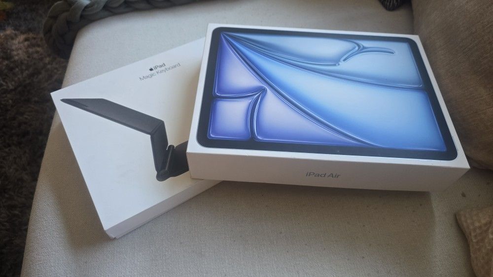 Brand New iPad Air 11" M3