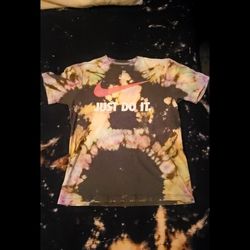 Custom TyeDye Nike Shirt! Size Large