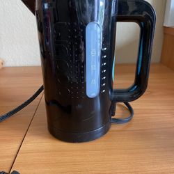 Bodum Bistro Electric Water Kettle, 34 Ounce & French Press & Reusable Filter