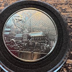 2019 Notre Dame Commemorative Coin