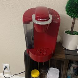 Keurig Coffee Maker With K Cup Dispenser