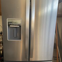 Whirlpool Refrigerator 