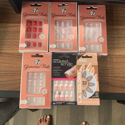 Instant Nails 6 Sets!! New