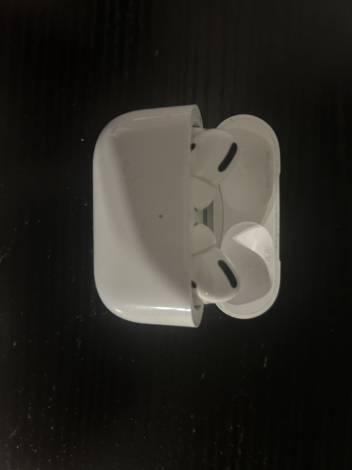 Apple AirPods 