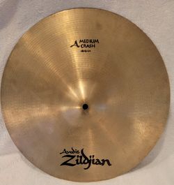 Zildjian Avedis 16" Medium Crash Cymbal