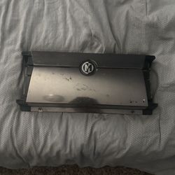 Subwoofer amplifier Memphis Audio 16-MCD1000