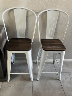 Counter Height Stools 
