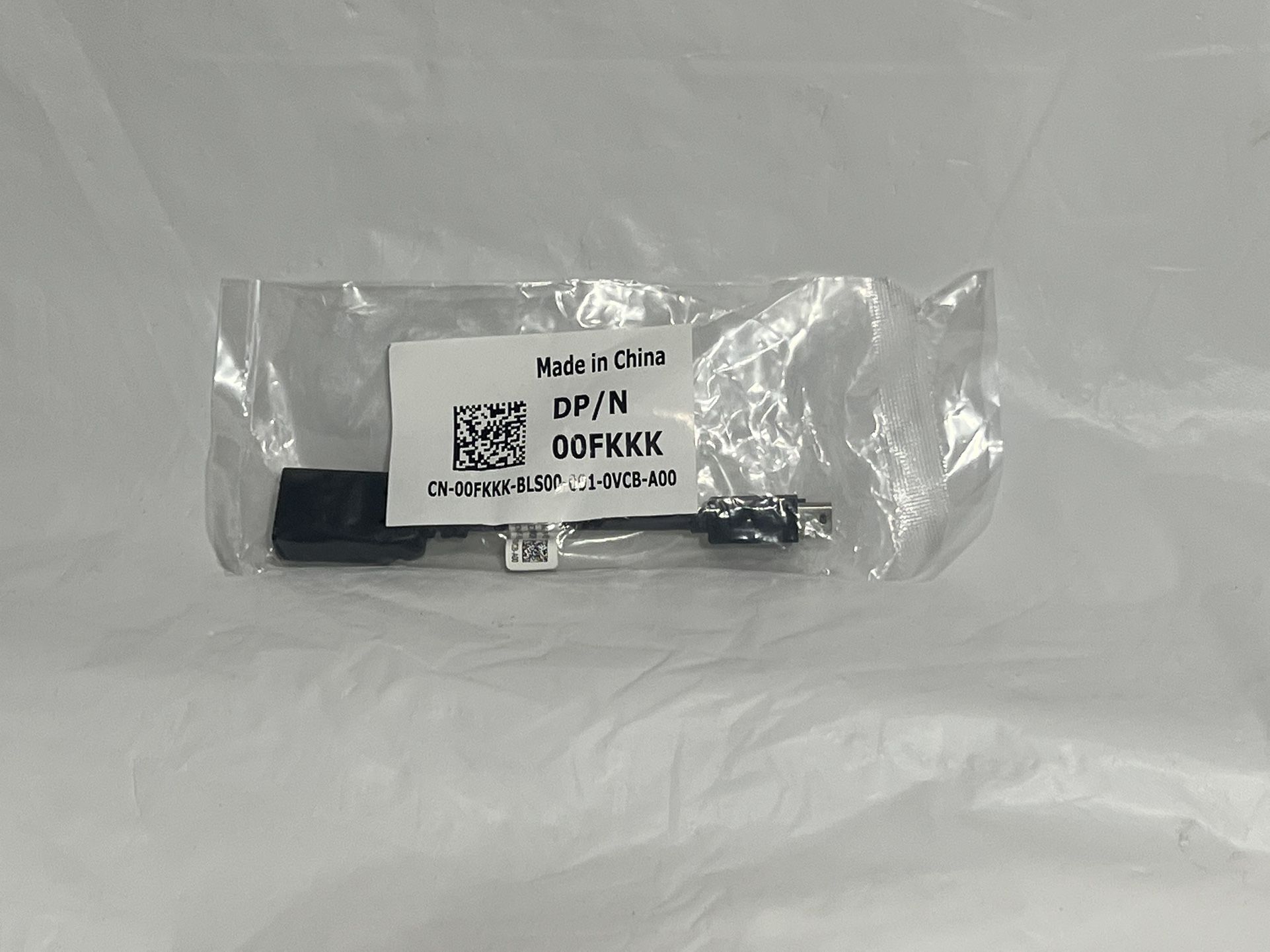 00FKKK Mini Display Port - Display Port Cable Adapter - Sealed