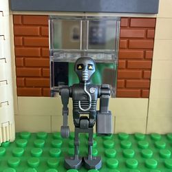 Lego medical droid