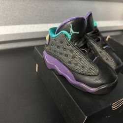 Jordan Toddler Retro 13    Size 6 