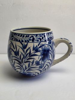 Toasty Morning Mug White Clay Pottery Traditional Blue Motif 14 oz.