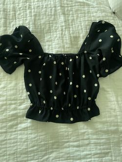 H&M Black Polka Dot Puff Sleeve Crop Top Size Small