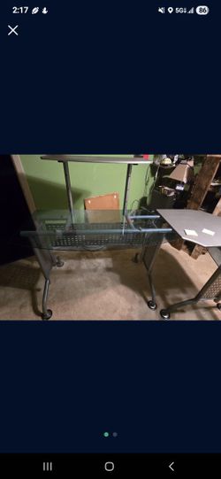 Desk L-Shaped *Price Negotiable*