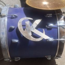 Tambora Sinaloense 20 Y Una 22  Una Con 12 Llaves Por Lado