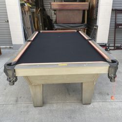 8ft Olhausen Pool Table 