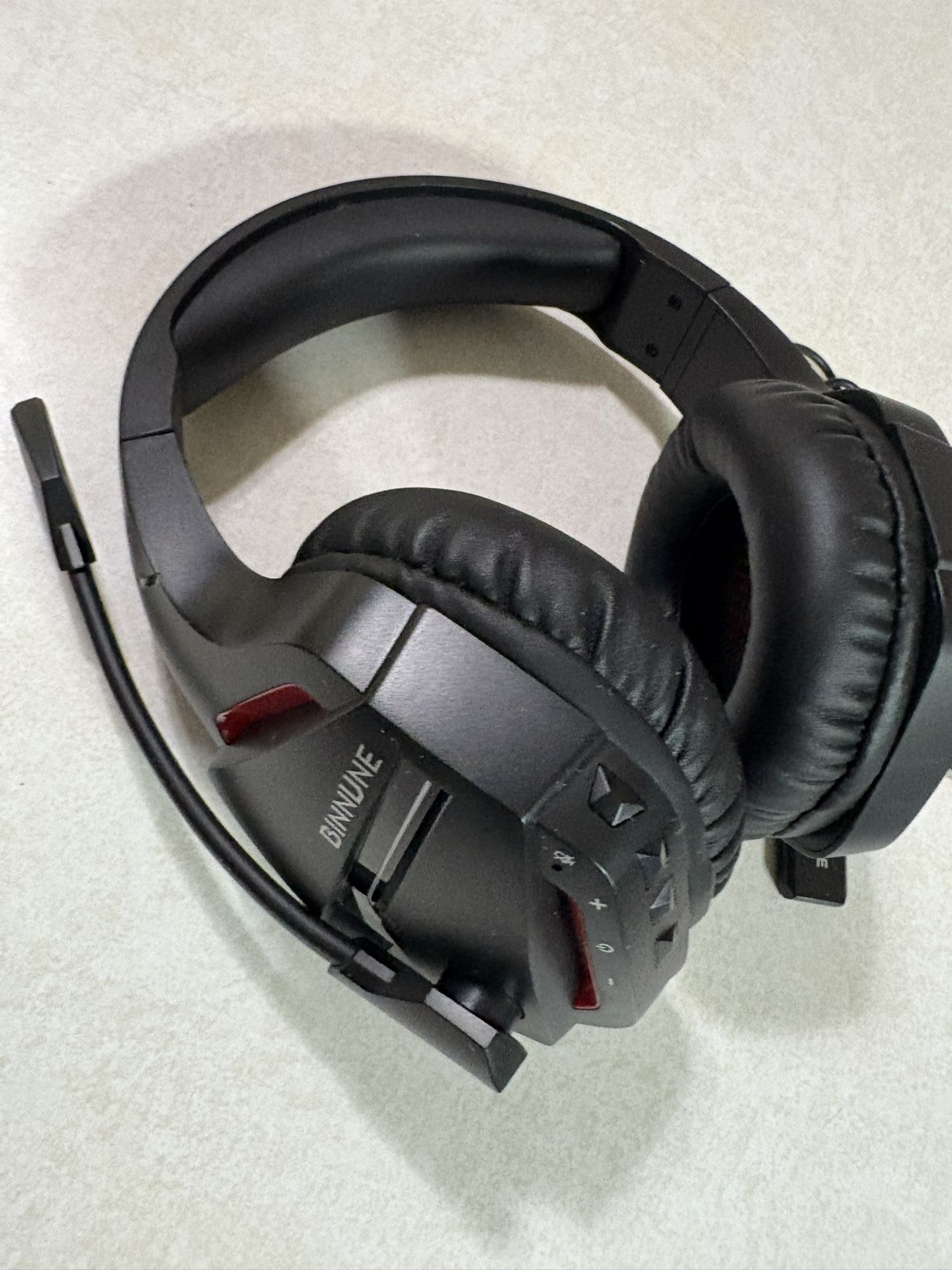 BINNUNE WIRELESS GAMING HEADSET