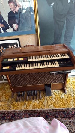 Hammond electric organ