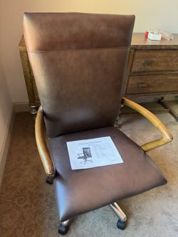 Sleek Office Chair