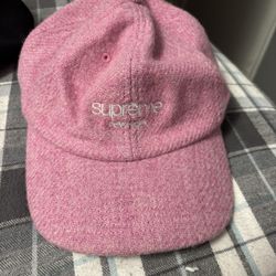 Supreme Hat Pink