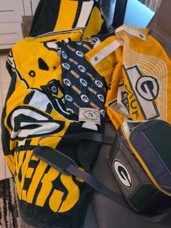Green Bay Packers Coleman 16-can 24-hour Soft Sided Insulated