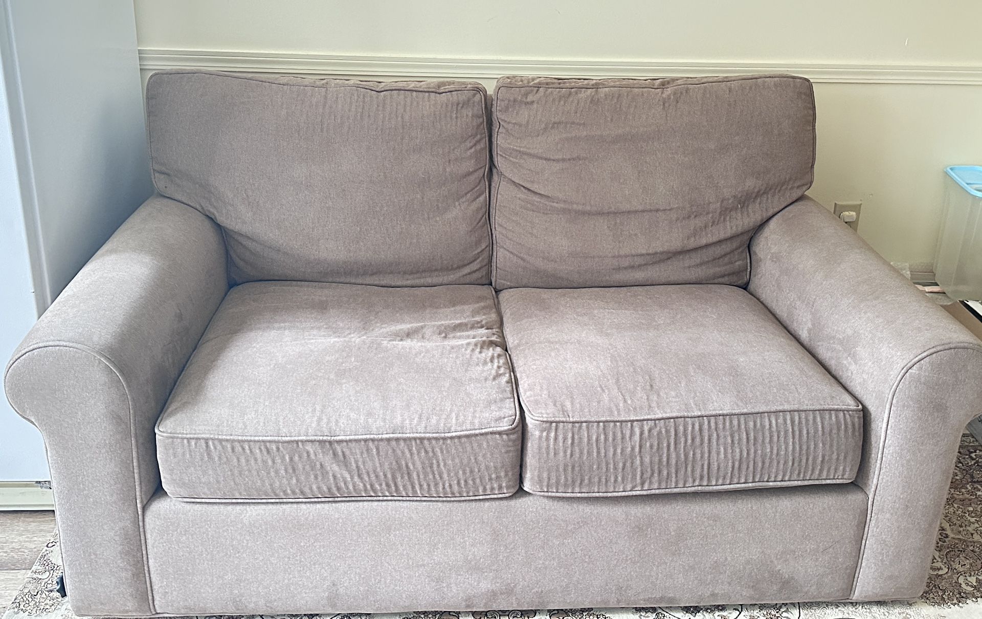 loveseat sofa