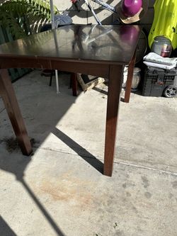 Dinning Table