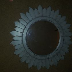 Mirror 29 1/2 In Round Mirror Is 16 In Round