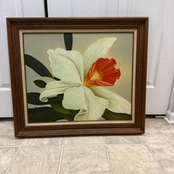 beautiful 30 by 25 inch wall art. (MUST SELL TODAY)