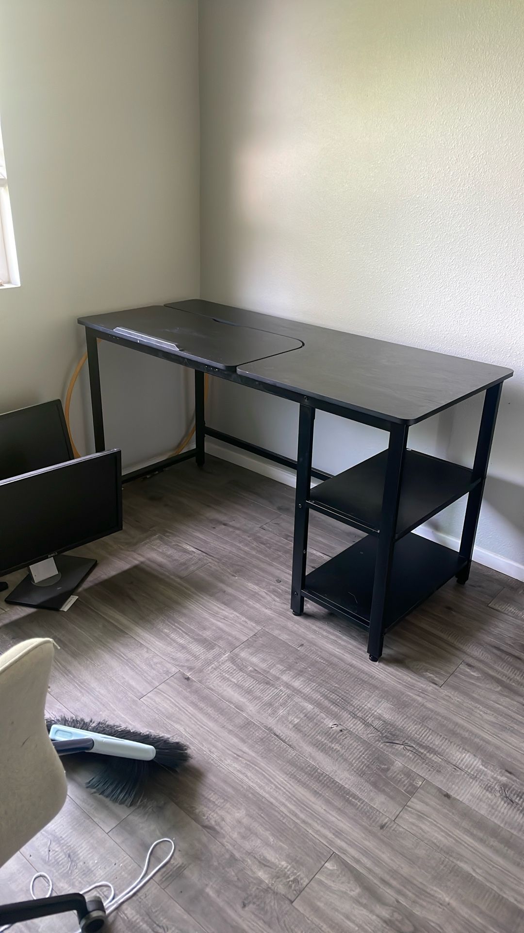 Black Large Desk With Easel Section