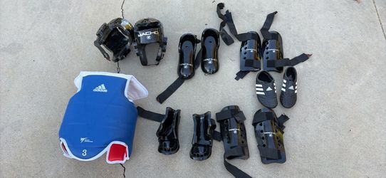 Used Taekwondo sparring gear