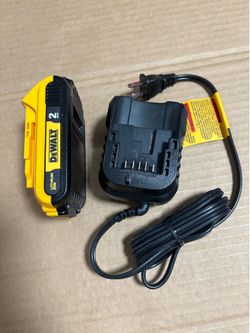 Dewalt 20v Battery 2ah Plus Battery Charger New